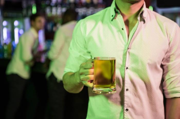 Extractos de levadura logran turbidez en cerveza lager al interactuar con proteína Z, según estudio científico