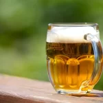 Cómo la forma de tu vaso de cerveza puede cambiar el sabor de tu bebida