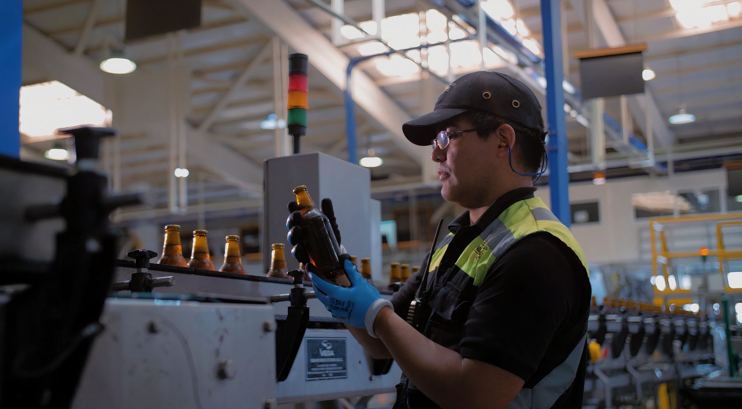 UACh y Kunstmann lanzan diplomado cervecero en Valdivia