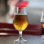 Así es Betsy, la cerveza que ha sido especialmente creada para beber a 10.700 metros de altitud