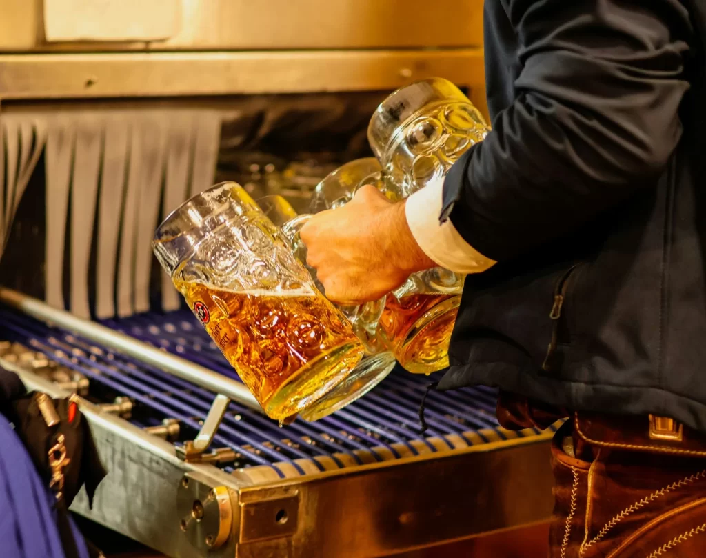 Nueve festivales de cerveza al estilo Oktoberfest que valen la pena visitar, desde Múnich hasta Argentina
